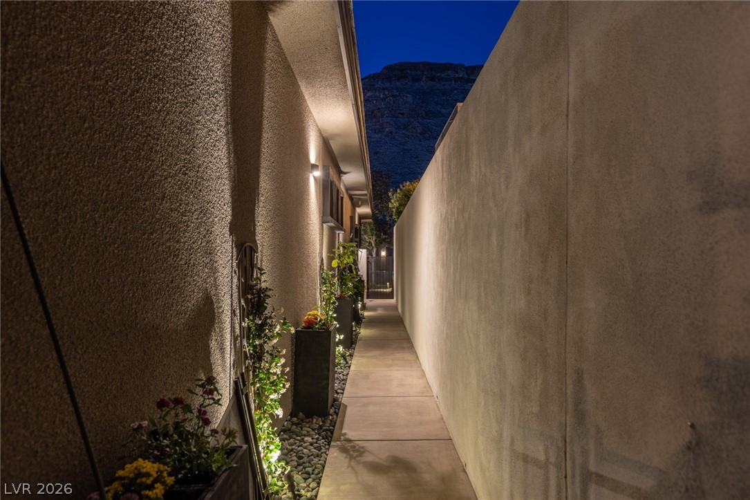 10118 Copper Edge Road Las Vegas NV 89148