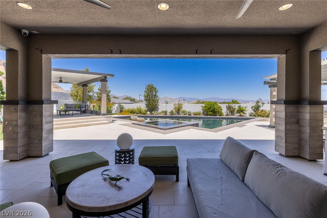 10118 Copper Edge Road Las Vegas NV 89148