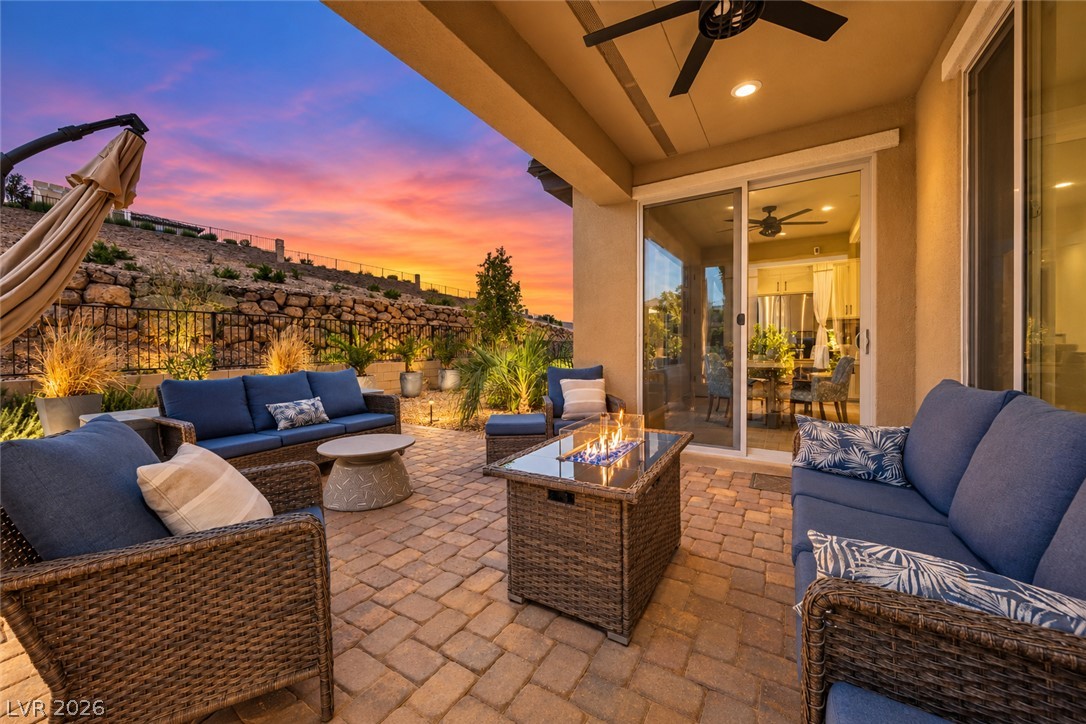 49 Stone Bluff Lane Henderson NV 89011