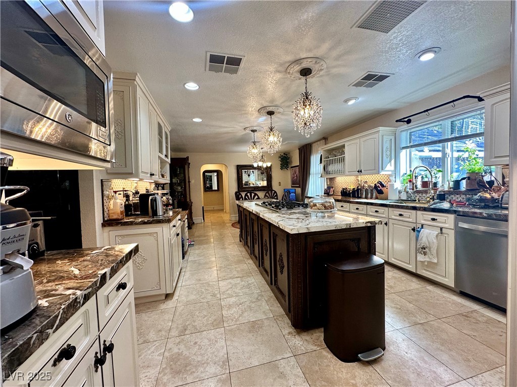 7258 Loma Alta Circle Las Vegas NV 89120