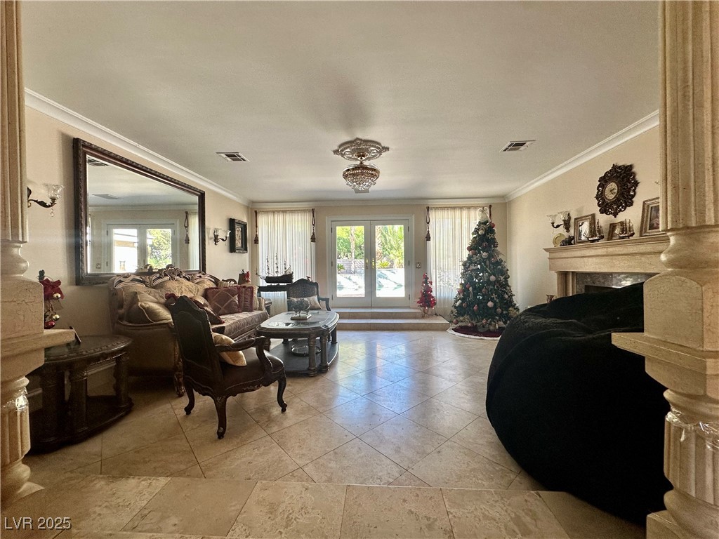 7258 Loma Alta Circle Las Vegas NV 89120