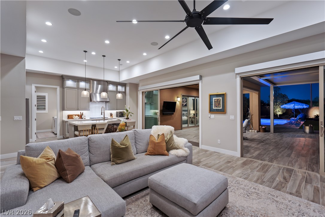 6720 Iron Square Street Las Vegas NV 89148