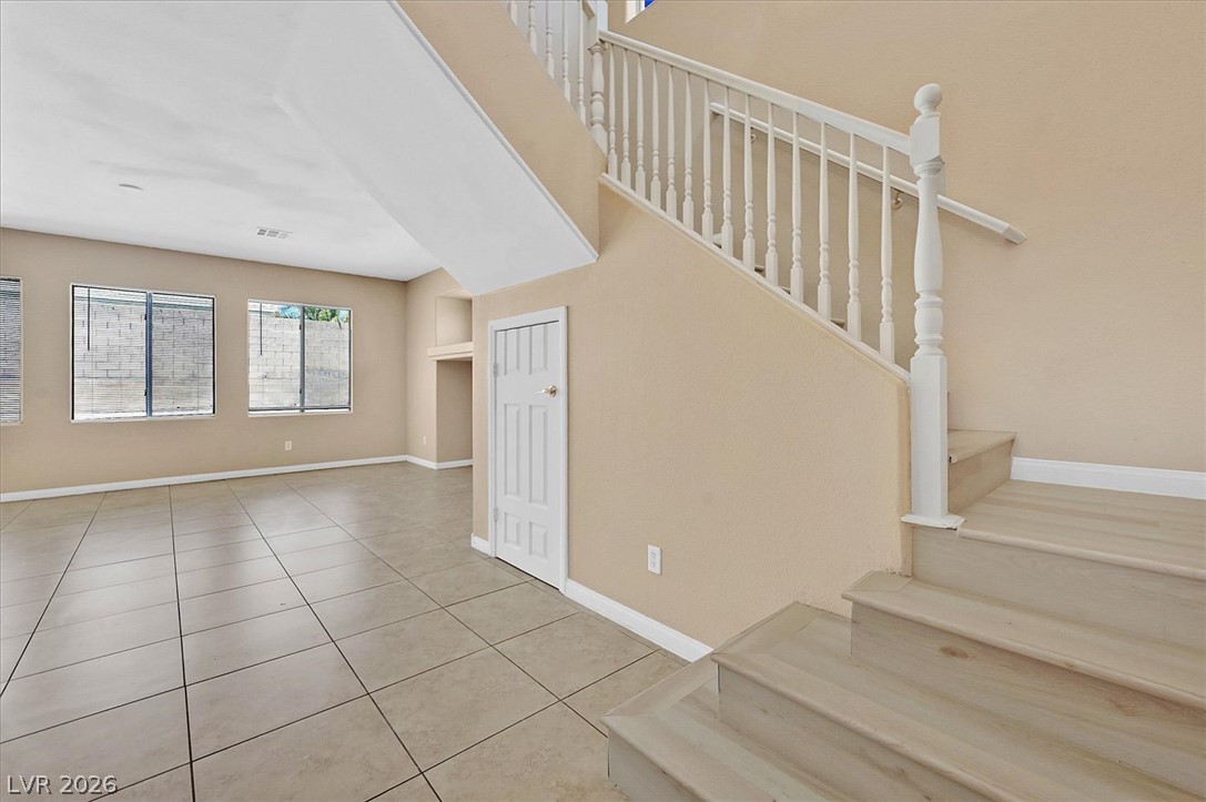 208 Tainted Berry Avenue North Las Vegas NV 89031