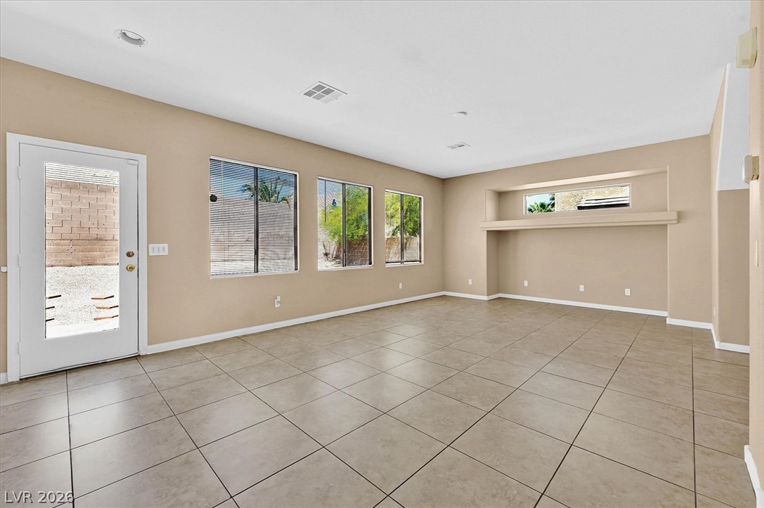 208 Tainted Berry Avenue North Las Vegas NV 89031