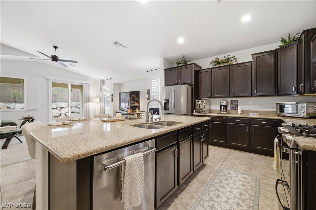 9821 Buttermilk Falls Street Las Vegas NV 89178