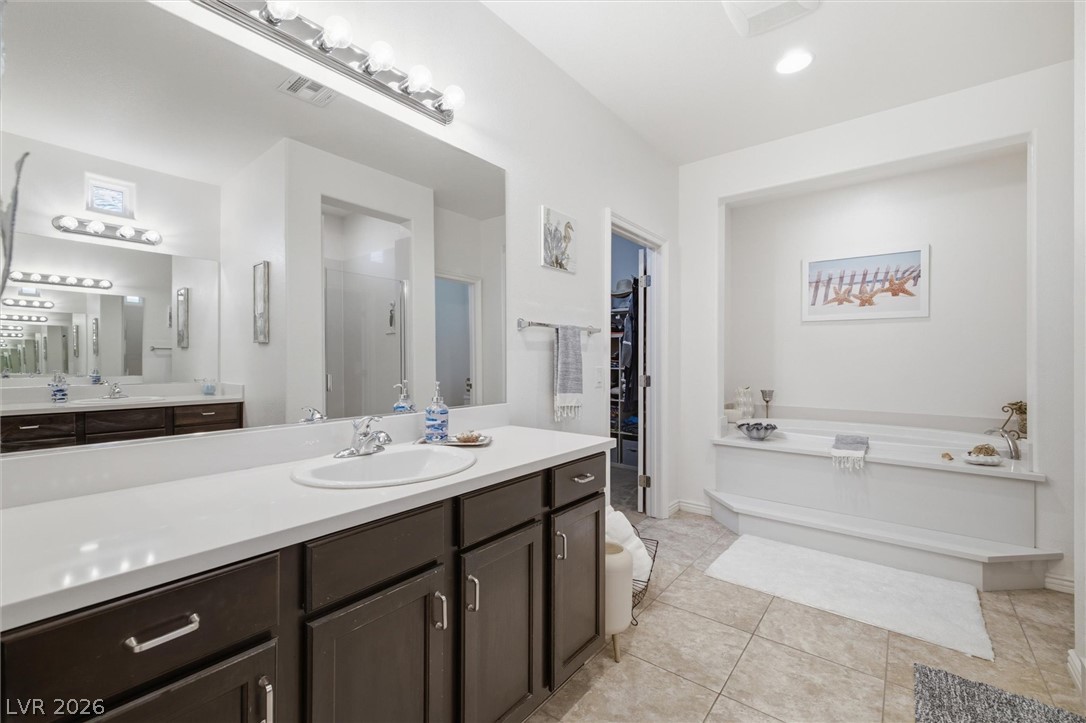 9821 Buttermilk Falls Street Las Vegas NV 89178