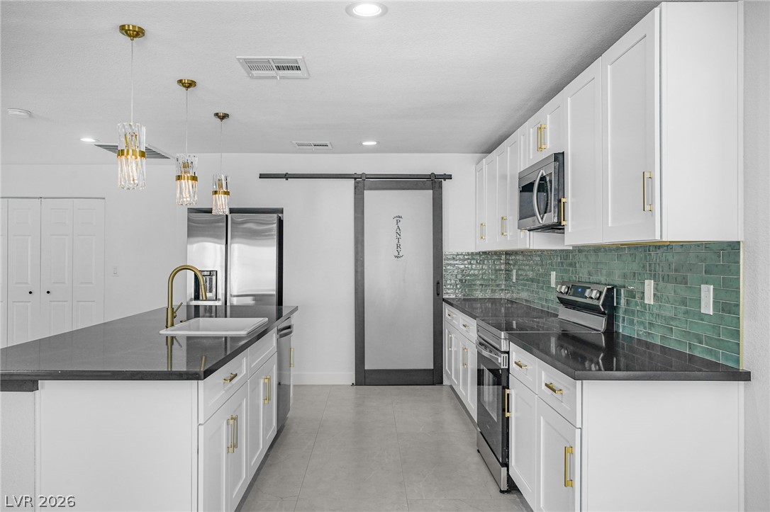 1504 Banner Circle Las Vegas NV 89102