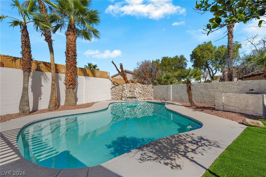 1504 Banner Circle Las Vegas NV 89102