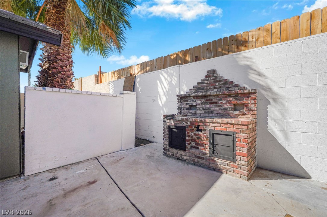 1504 Banner Circle Las Vegas NV 89102