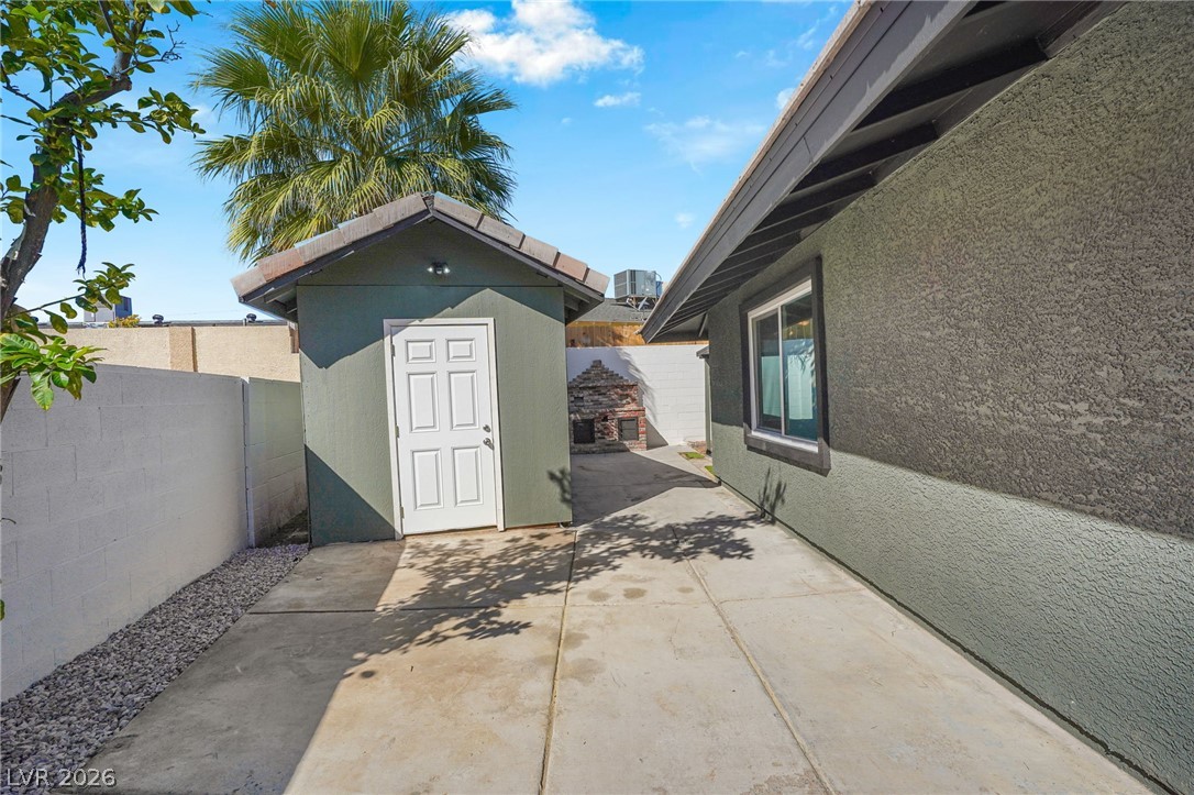 1504 Banner Circle Las Vegas NV 89102