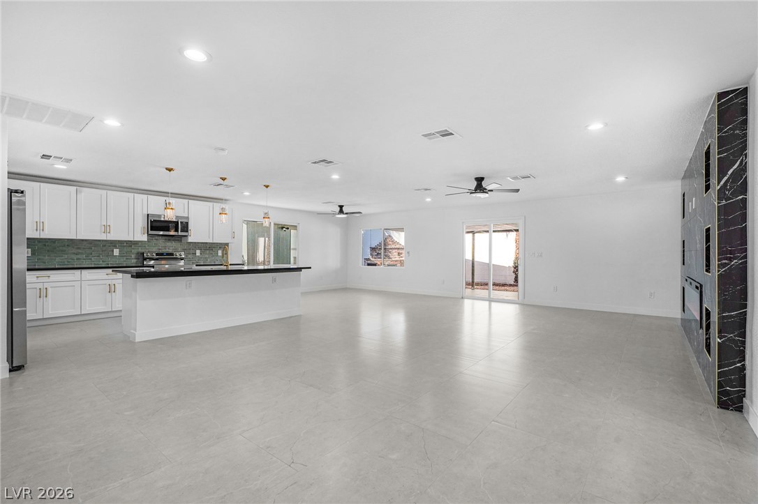 1504 Banner Circle Las Vegas NV 89102