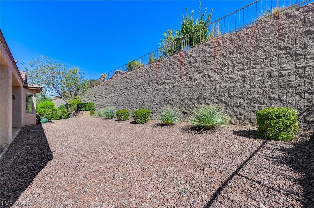 2090 Oliver Springs Street Henderson NV 89052