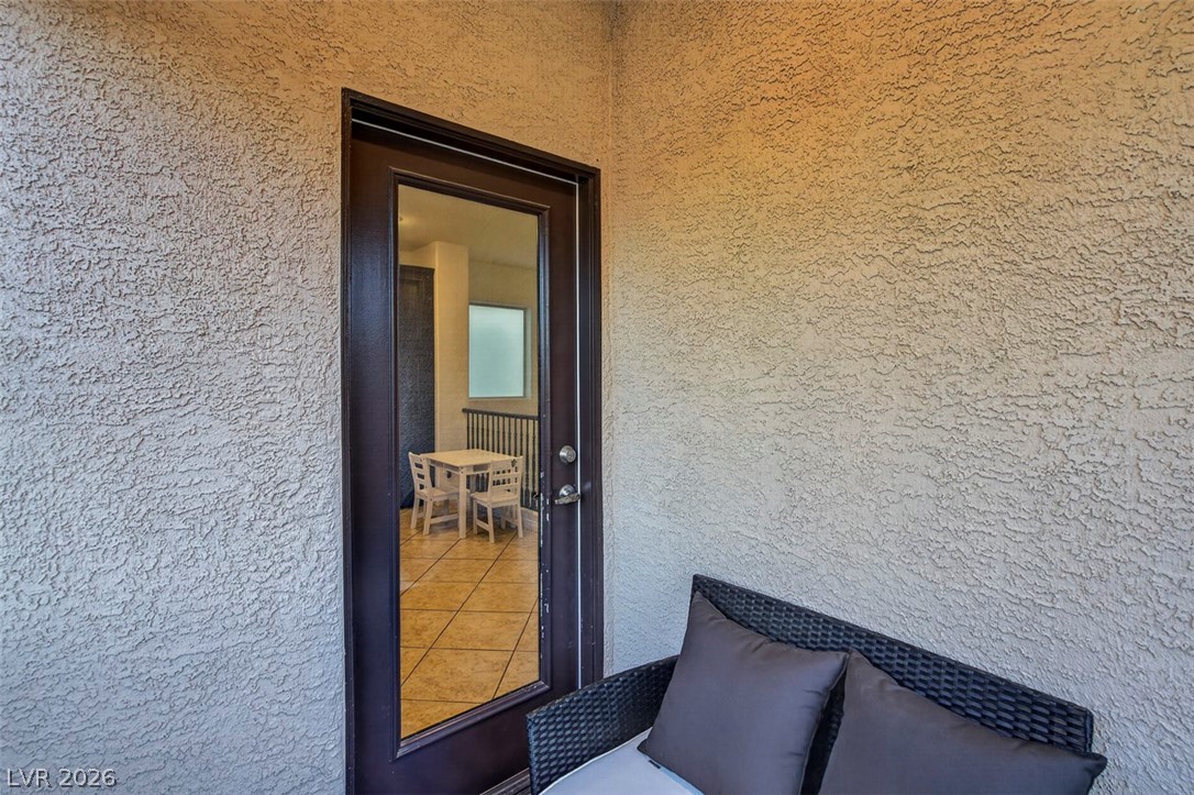9504 Log Jam Street Las Vegas NV 89178