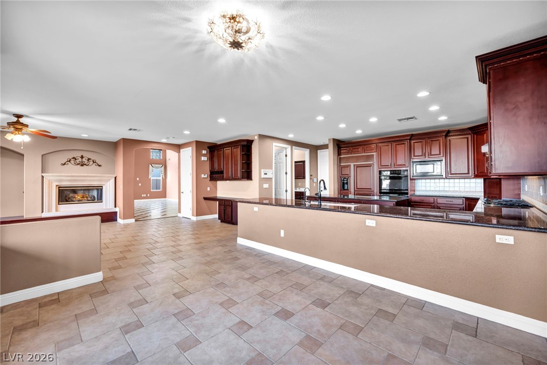 2982 Hammerwood Drive Las Vegas NV 89135