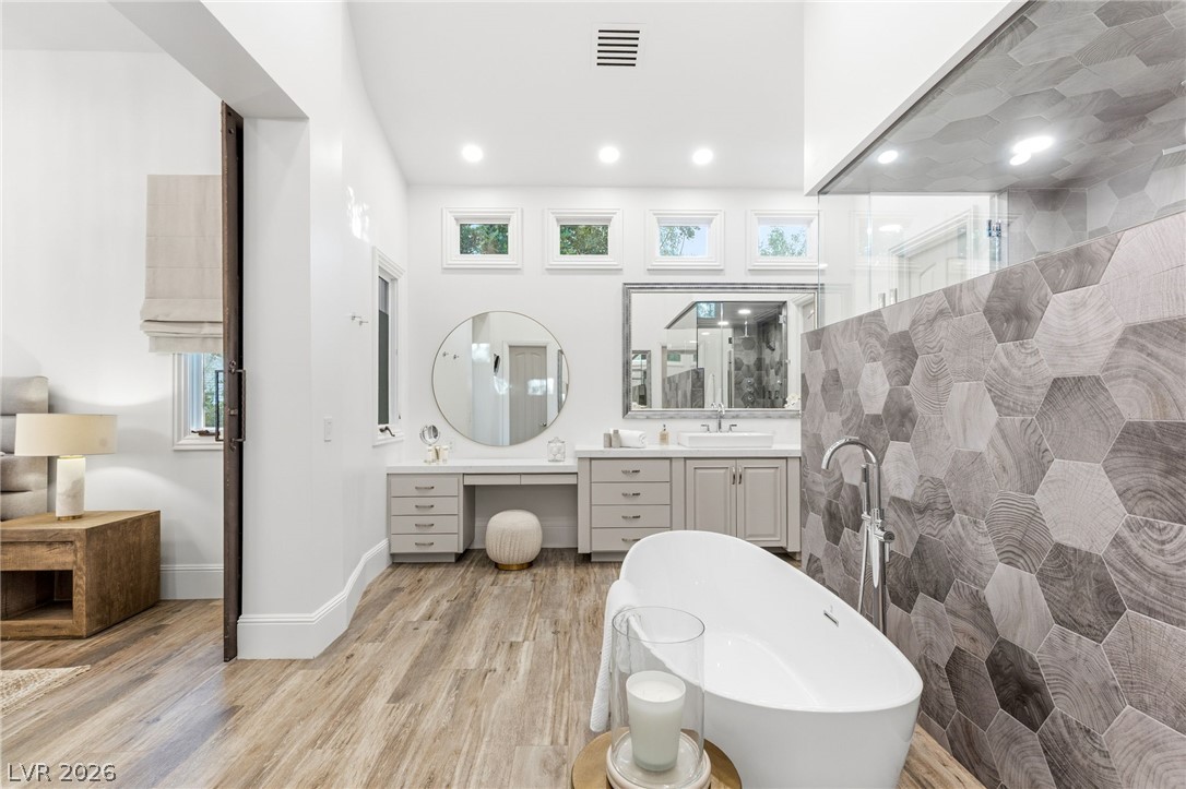 47 Soaring Bird Court Las Vegas NV 89135