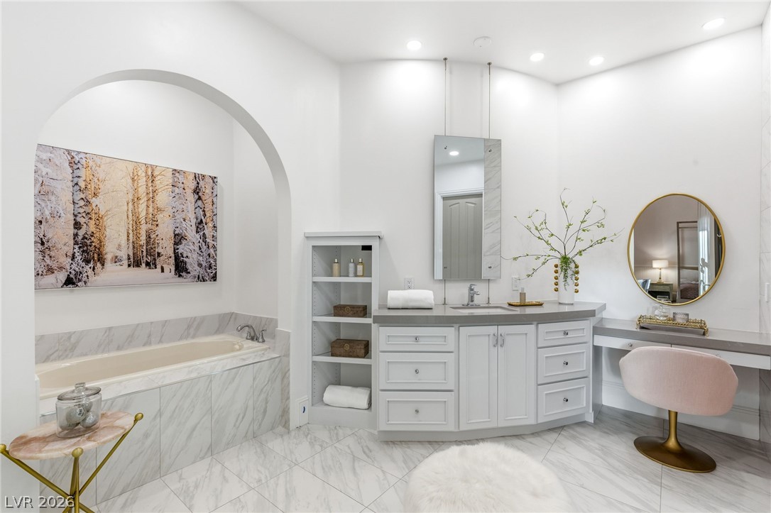 47 Soaring Bird Court Las Vegas NV 89135