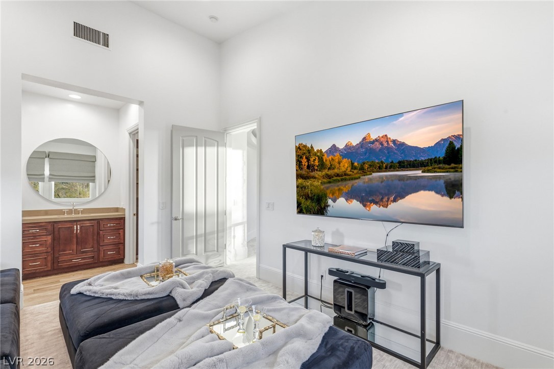 47 Soaring Bird Court Las Vegas NV 89135