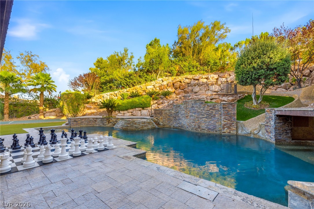 47 Soaring Bird Court Las Vegas NV 89135