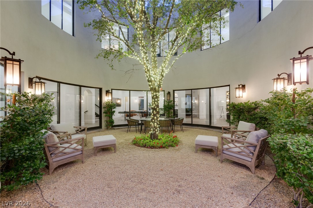 47 Soaring Bird Court Las Vegas NV 89135