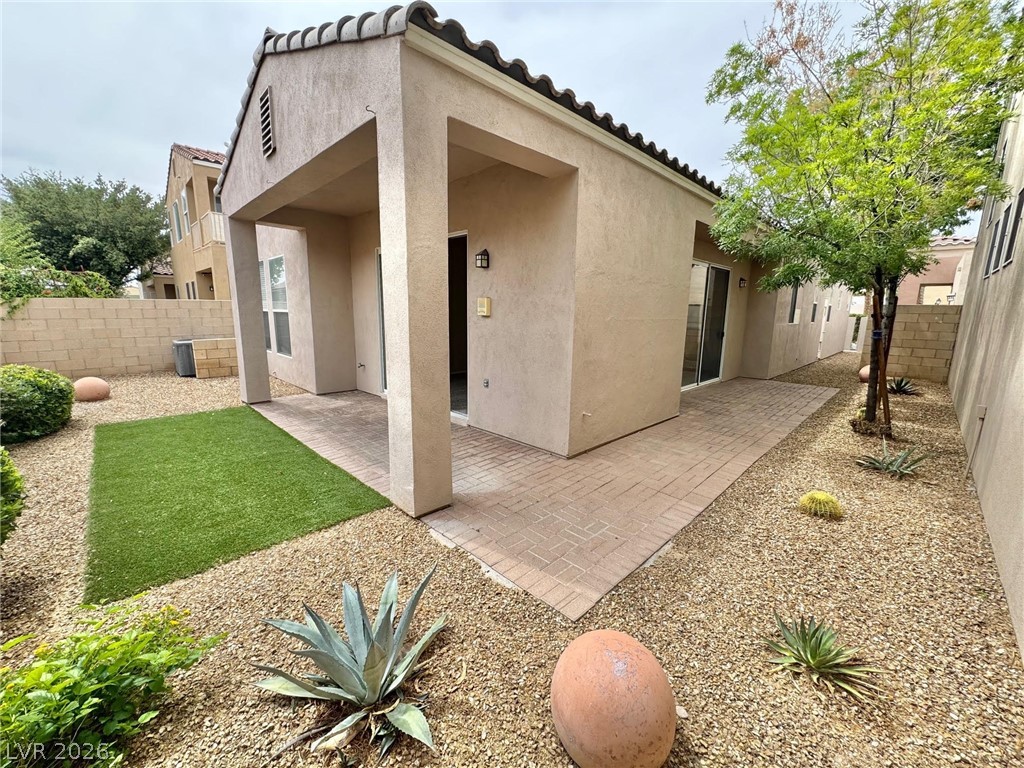 9172 Long Island Street Las Vegas NV 89123