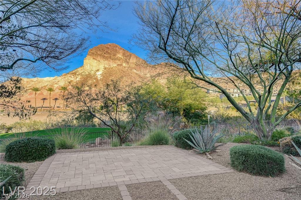 6 Lago Turchino Court Henderson NV 89011