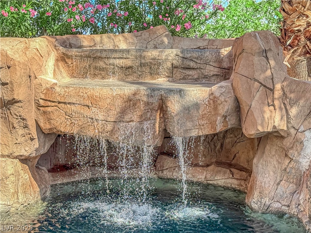2320 Sunrise Meadows Drive Las Vegas NV 89134