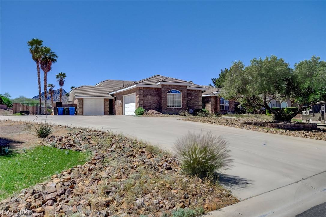 631 Lomprey Avenue Henderson NV 89002
