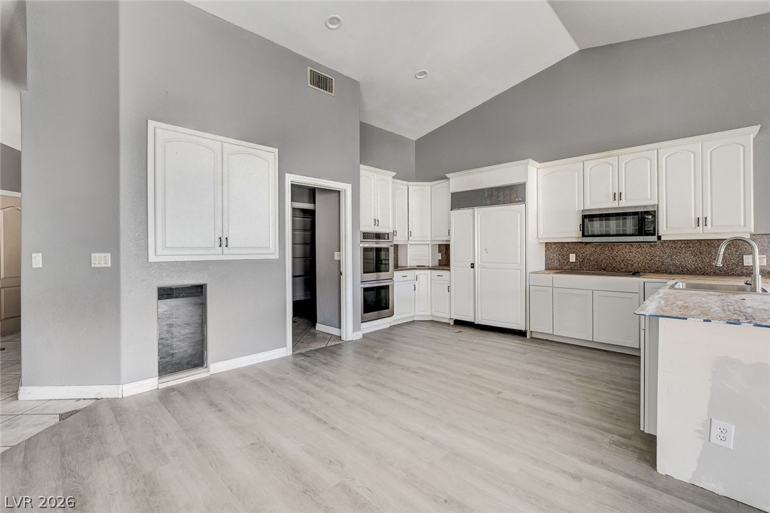 631 Lomprey Avenue Henderson NV 89002