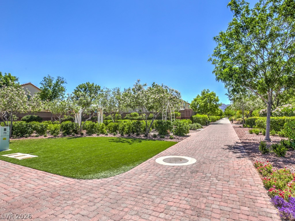 10653 Mount Jefferson Avenue Las Vegas NV 89166