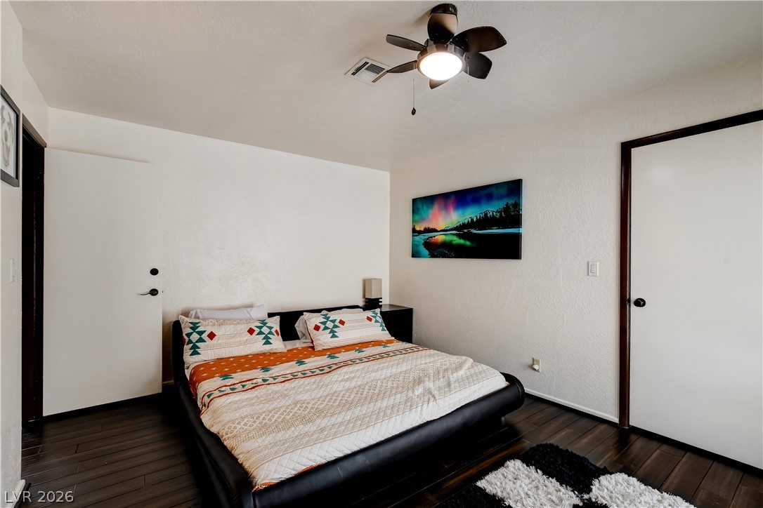 672 Los Feliz Street Las Vegas NV 89110