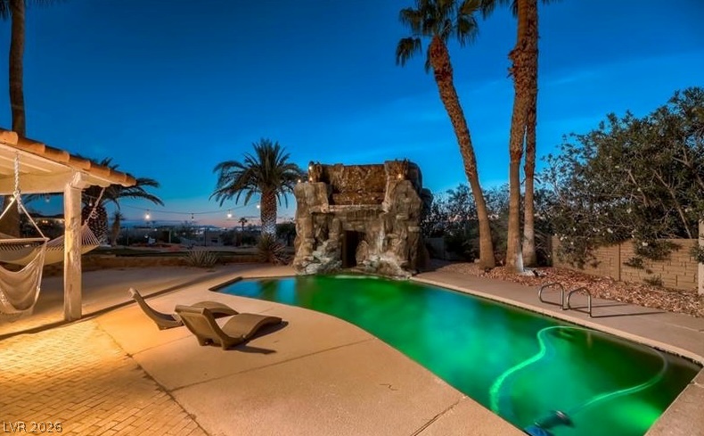 672 Los Feliz Street Las Vegas NV 89110