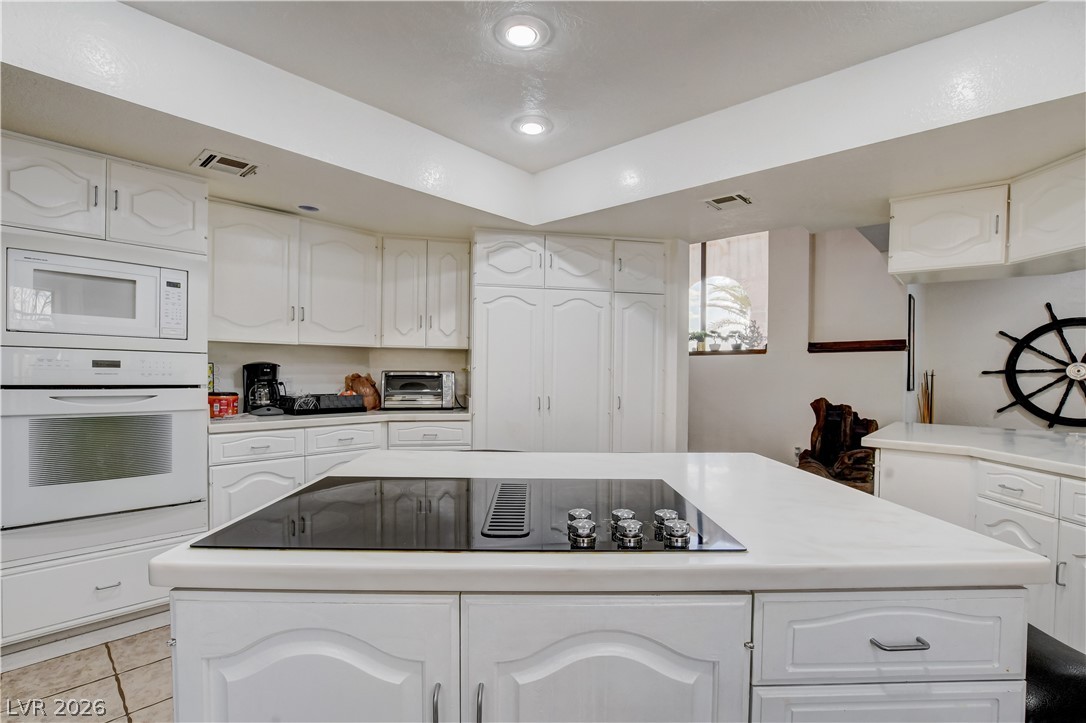 672 Los Feliz Street Las Vegas NV 89110