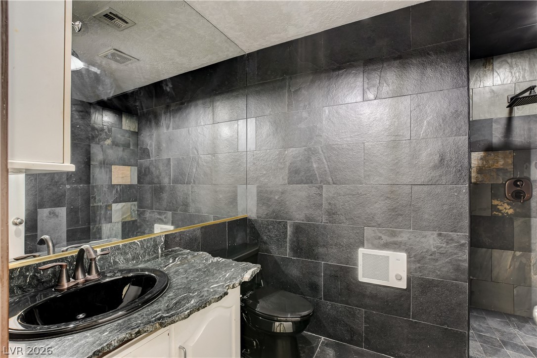 672 Los Feliz Street Las Vegas NV 89110
