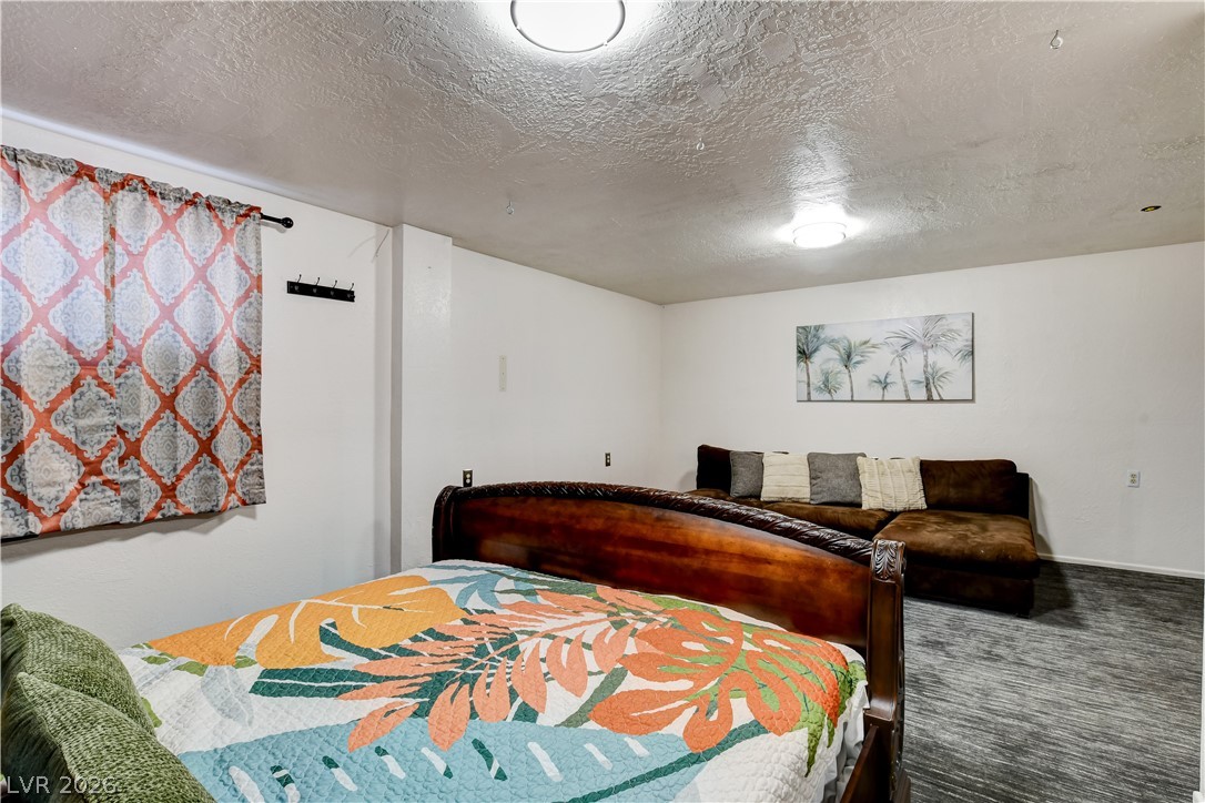 672 Los Feliz Street Las Vegas NV 89110
