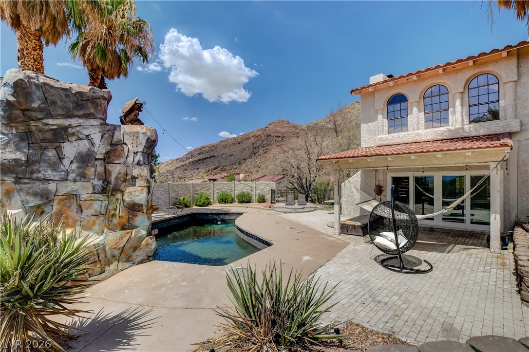 672 Los Feliz Street Las Vegas NV 89110