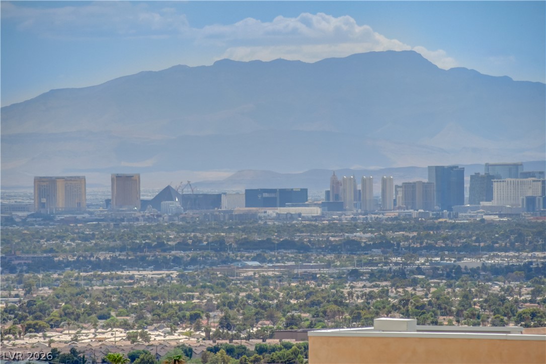 672 Los Feliz Street Las Vegas NV 89110