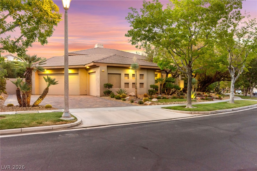 9308 Canyon Classic Drive Las Vegas NV 89144