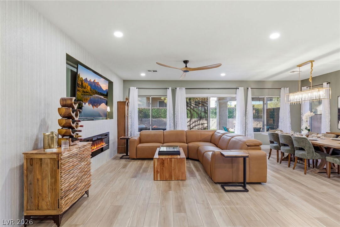 3110 Scotts Valley Drive Henderson NV 89052