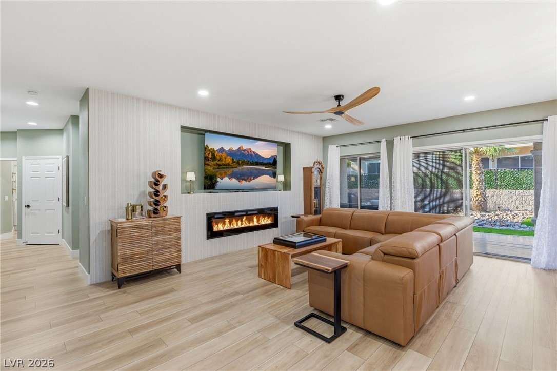 3110 Scotts Valley Drive Henderson NV 89052