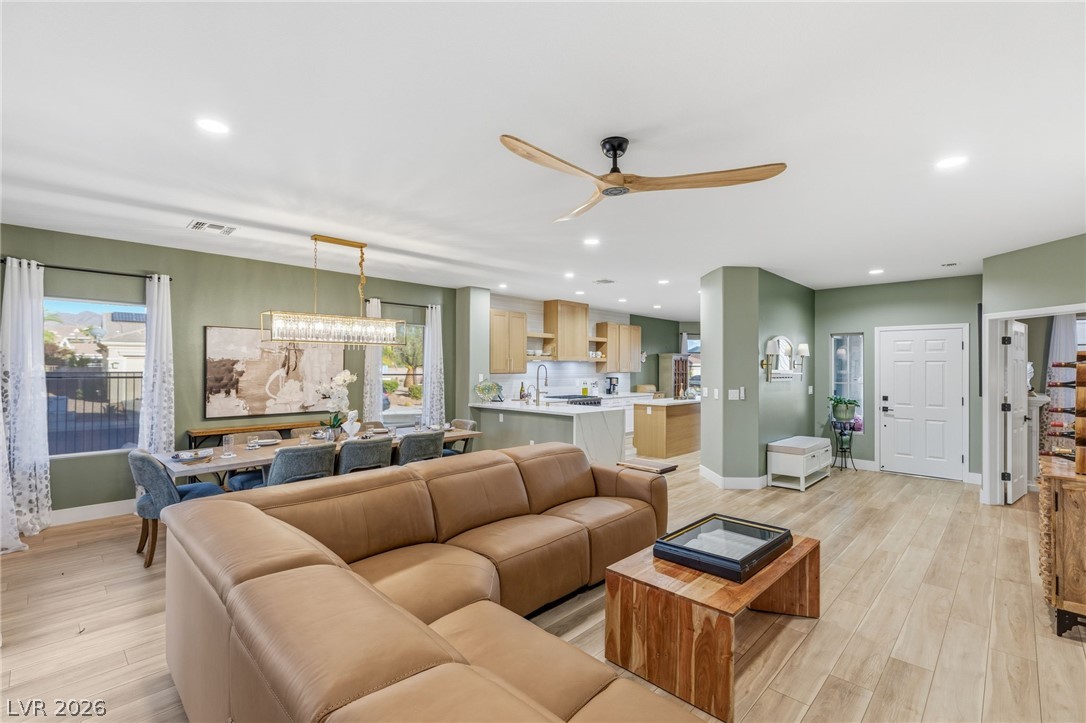3110 Scotts Valley Drive Henderson NV 89052