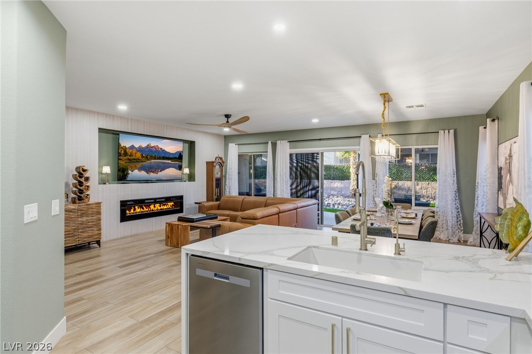 3110 Scotts Valley Drive Henderson NV 89052
