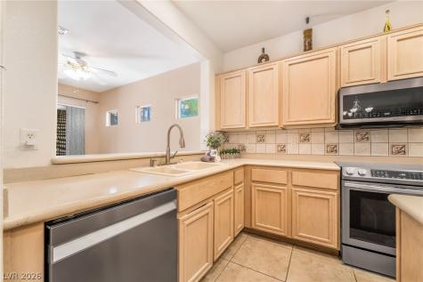 2539 Evansville Avenue Henderson NV 89052