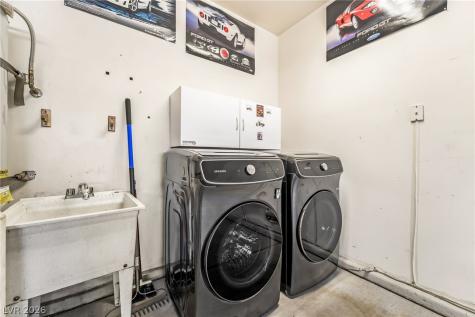 2539 Evansville Avenue Henderson NV 89052