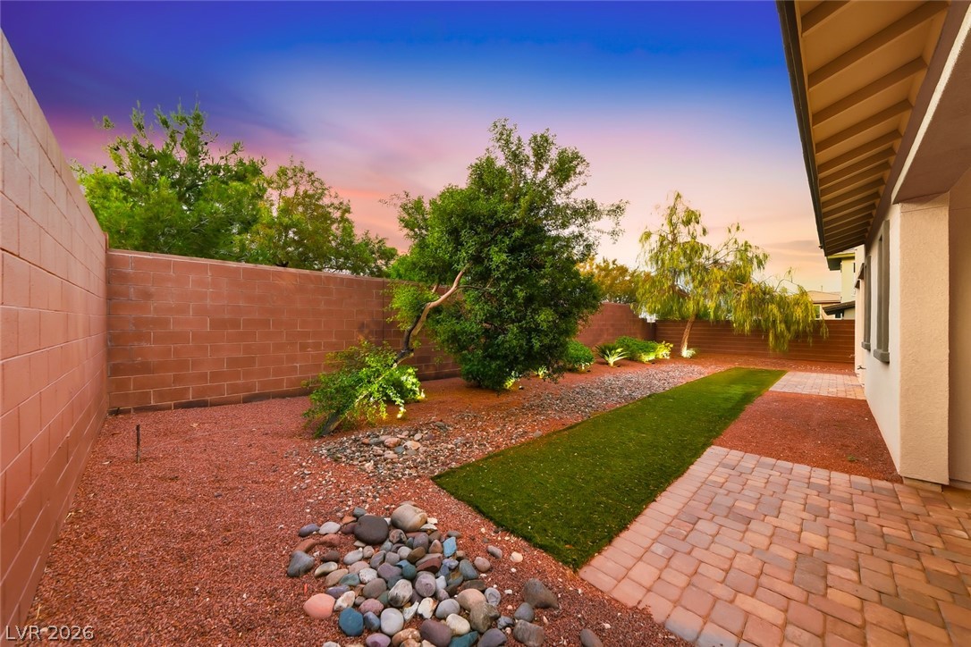 10314 Apache Blue Avenue Las Vegas NV 89135
