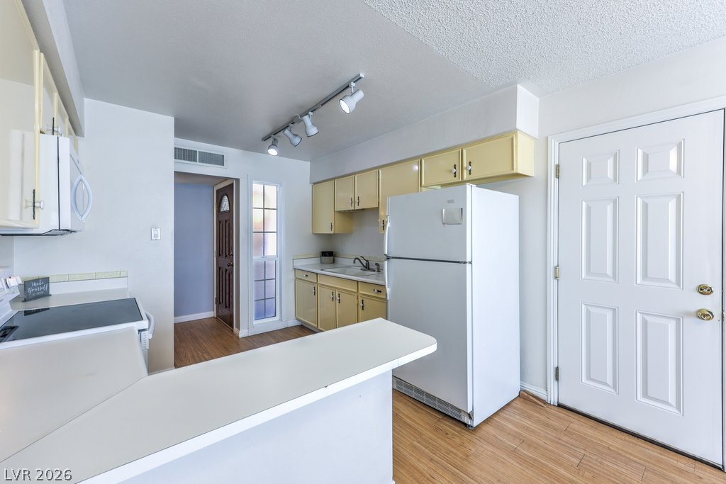 5708 Eugene Avenue Las Vegas NV 89108
