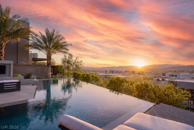 12 Falling Canyon Court Henderson NV 89011