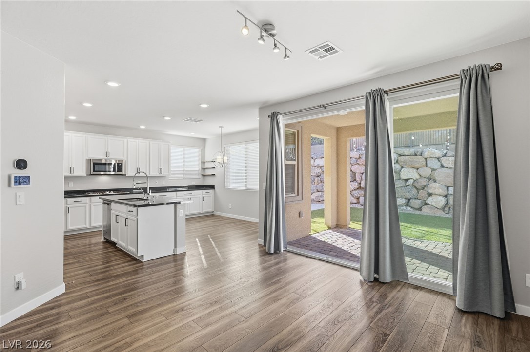 12388 Liberty Beacon Avenue Las Vegas NV 89138