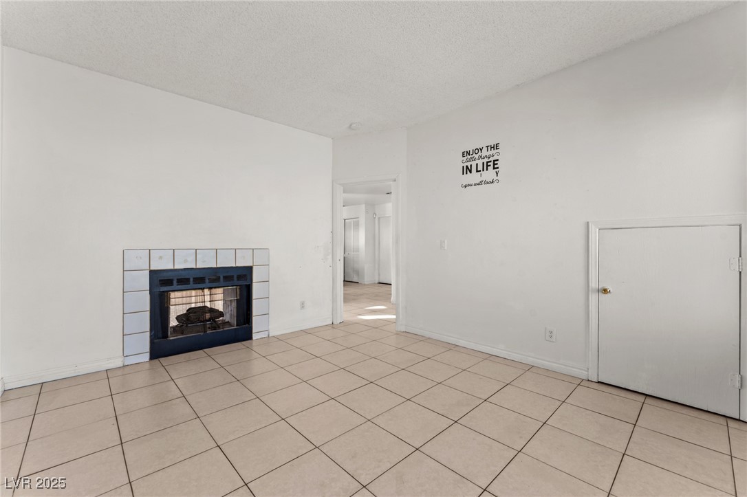 6673 Silver Penny Avenue Las Vegas NV 89108