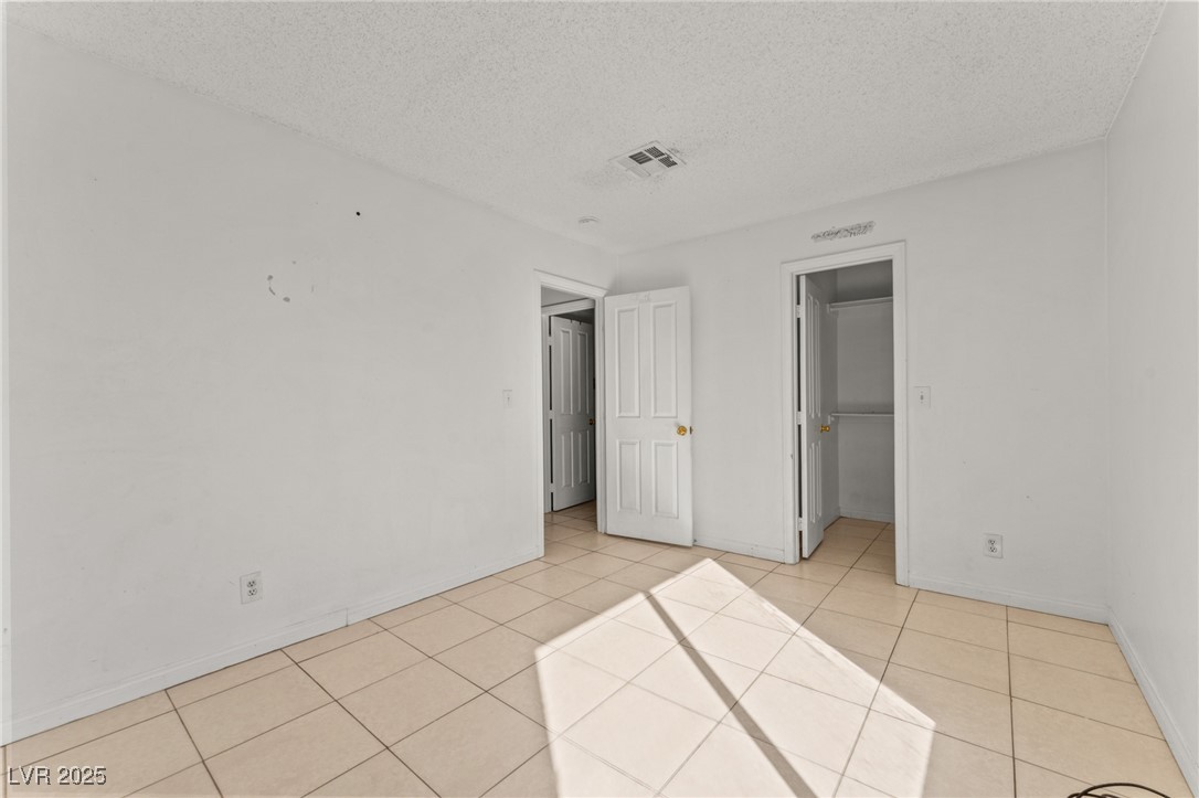 6673 Silver Penny Avenue Las Vegas NV 89108