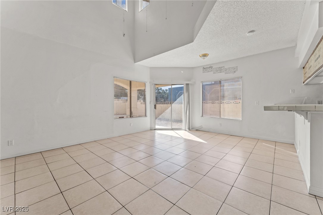 6673 Silver Penny Avenue Las Vegas NV 89108